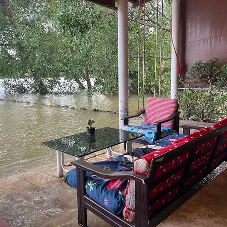 Se'Sun Amphawa Otel Dış mekan fotoğraf