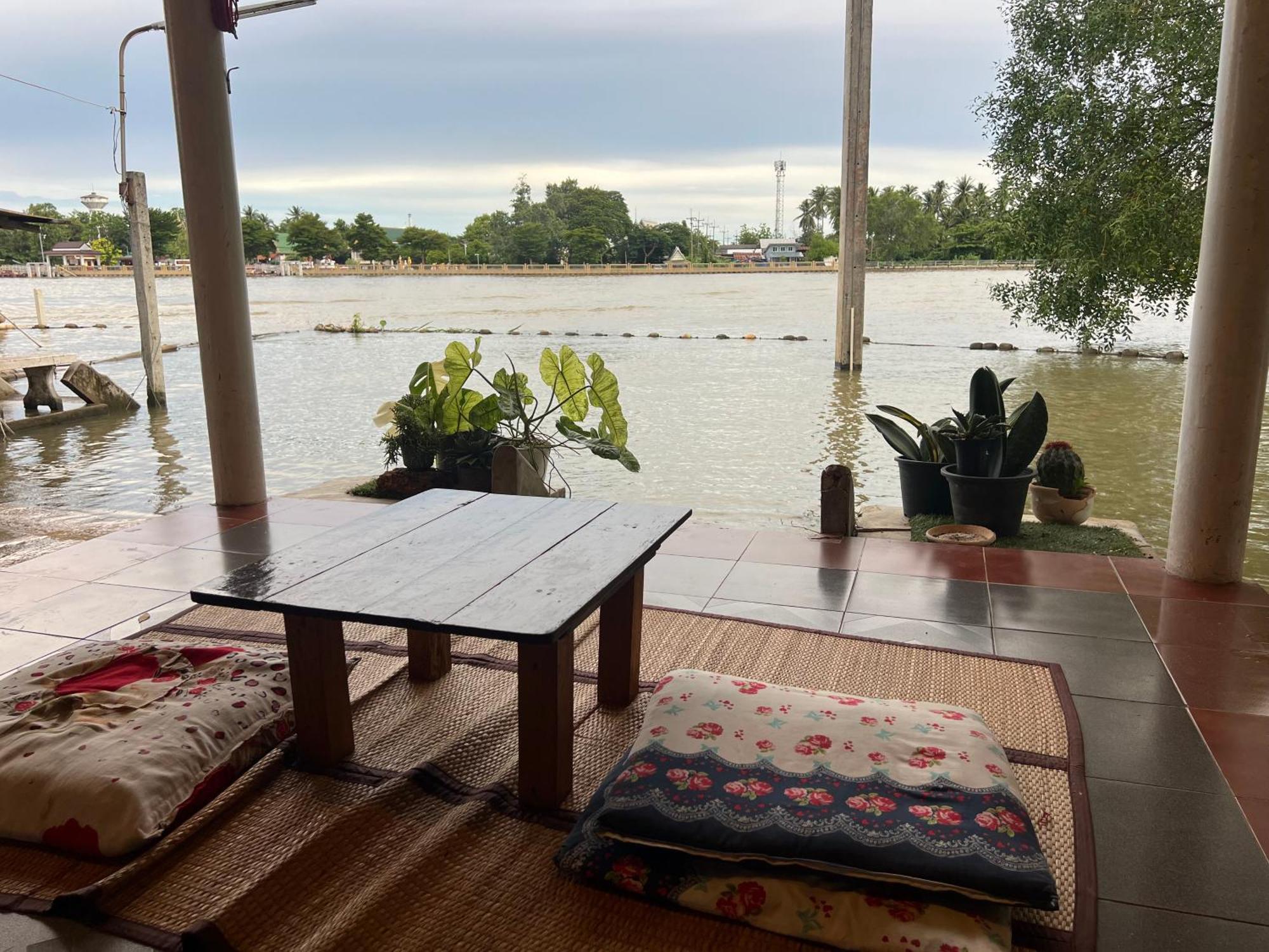 Se'Sun Amphawa Otel Dış mekan fotoğraf