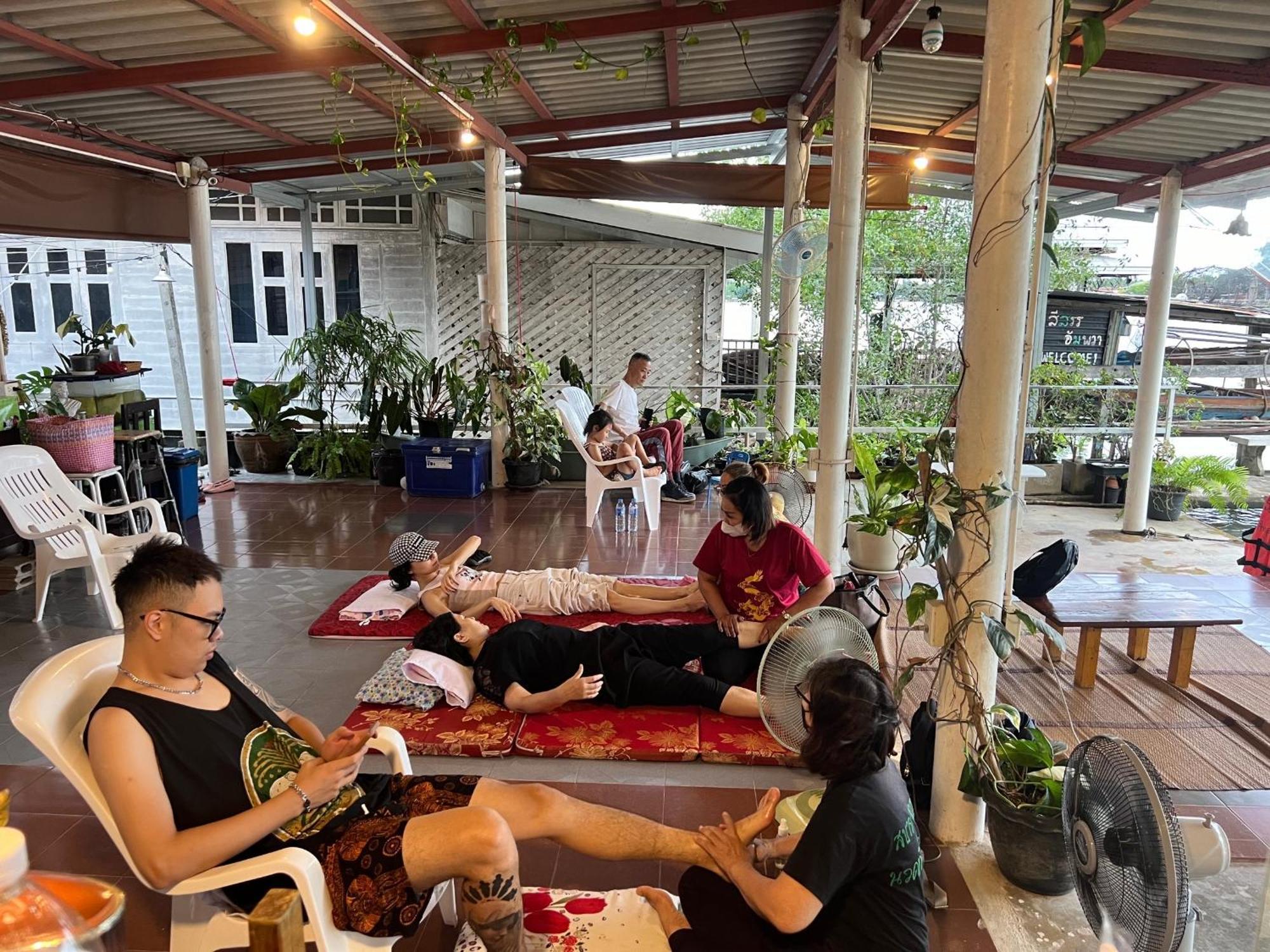Se'Sun Amphawa Otel Dış mekan fotoğraf