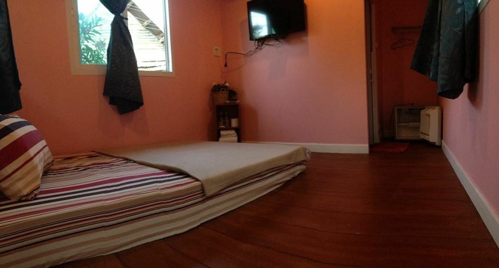 Se'Sun Amphawa Otel Dış mekan fotoğraf