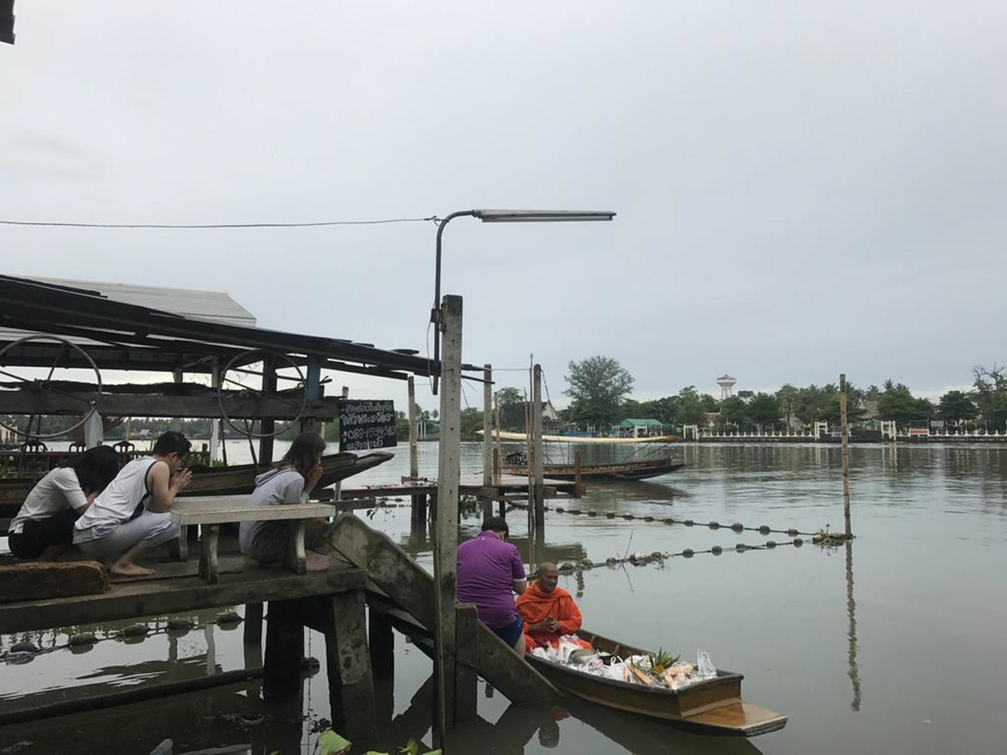 Se'Sun Amphawa Otel Dış mekan fotoğraf